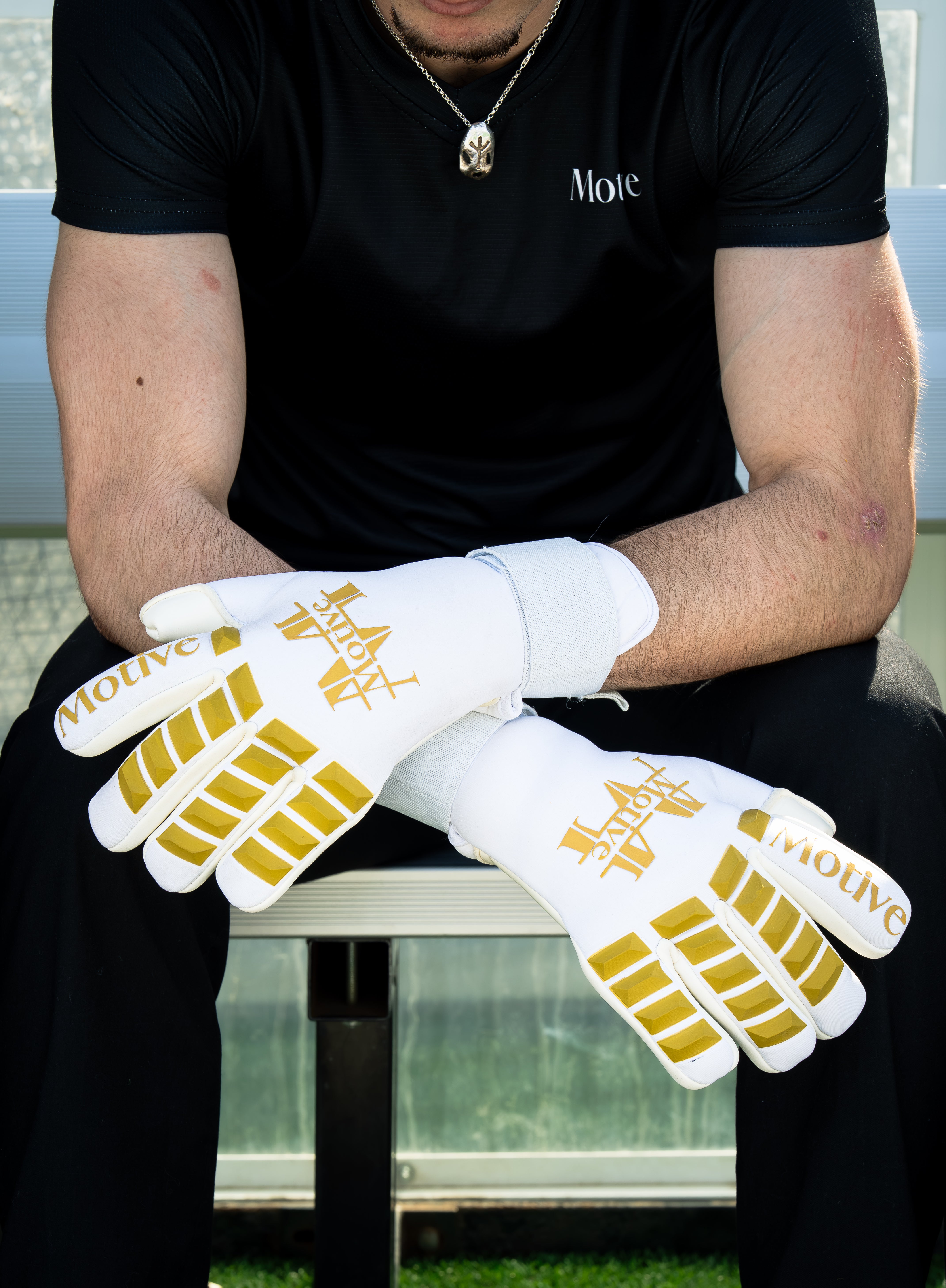 Motive Goalkeeper Gloves